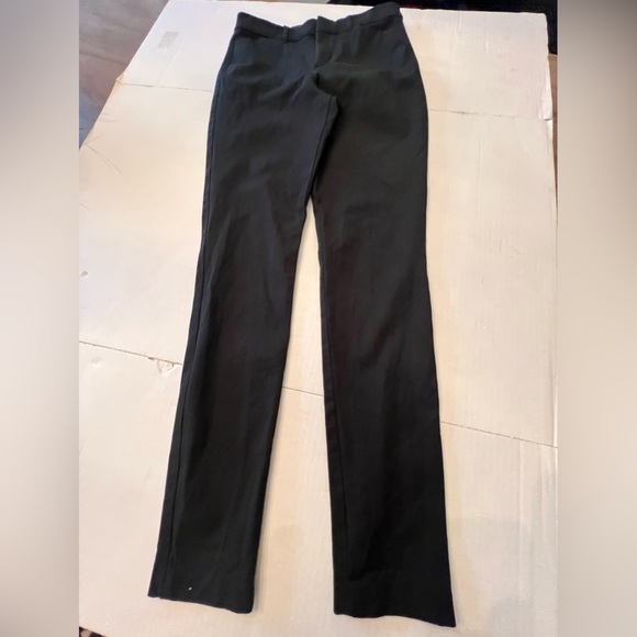 OLD NAVY PIXIE HIGH-RISE SECRET SMOOTH POCKETS.  SIZE 8 TALL   BLACK - Picture 1 of 9
